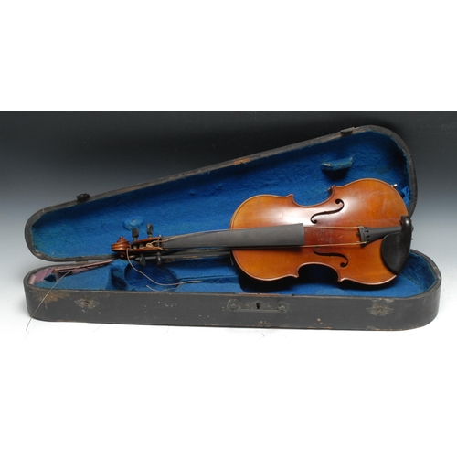 204 - A violin, the one-piece back 33cm excluding button, Copie de Stradivarius label, ebony tuning pegs, ... 