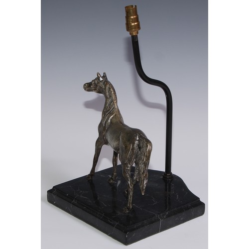 450 - A sculptural table lamp, mounted with a silvered model of a horse, marble base, 33cm to top of fitti... 