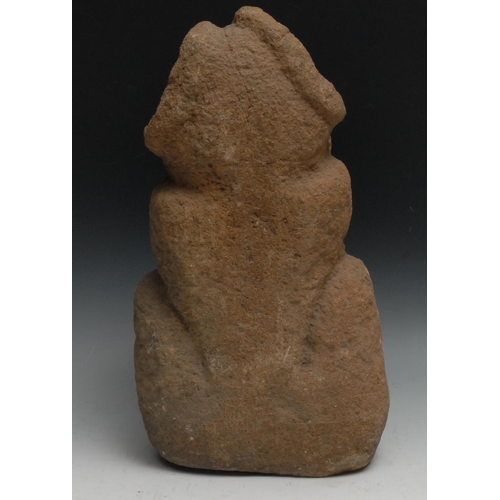 832 - Antiquities - a pre-Columbian Mesoamerican volcanic stone carving, possibly Camazotz and probably Ma... 