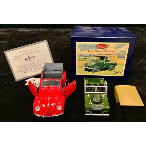 274 - Toys - a Britains Vintage Farm series Land Rover Series I 1948 model, boxed and a Franklin Mint Prec... 