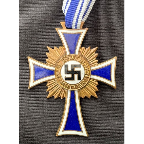 3063 - WW2 Third Reich Ehrenkreuz der Deutsche Mutter Dritte Stufe. Mothers Cross in Bronze collection: thr... 