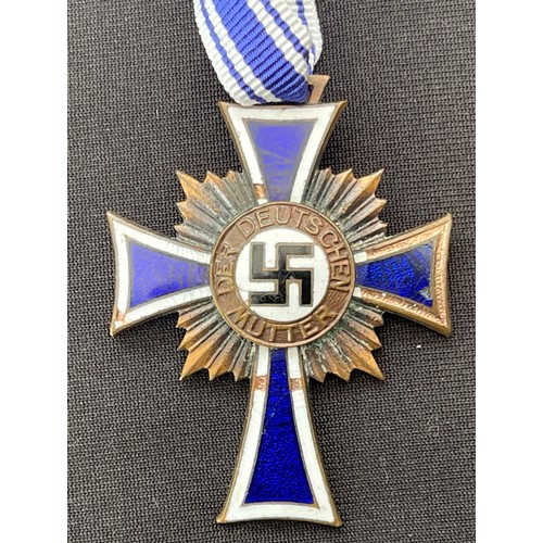 3063 - WW2 Third Reich Ehrenkreuz der Deutsche Mutter Dritte Stufe. Mothers Cross in Bronze collection: thr... 