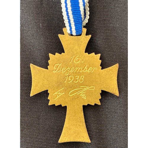 3064 - WW2 Third Reich Ehrenkreuz der Deutsche Mutter Erste Stufe - Mother's Cross 1st Class (Gold). Comple... 