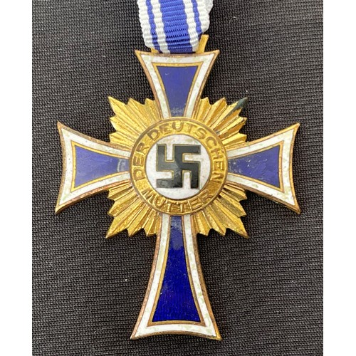 3065 - WW2 Third Reich Ehrenkreuz der Deutsche Mutter Erste Stufe - Mother's Cross 1st Class (Gold). Comple... 