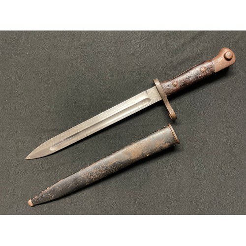 3083 - Model 1895 Chilean Mauser Bayonet with fullered single edged blade 250mm in length. Maker marked 