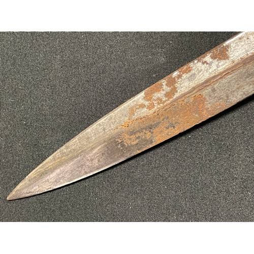 3084 - 1887 pattern Martini Henry Bayonet with fullered blade 464mm in ength, dated '86 along with various ... 