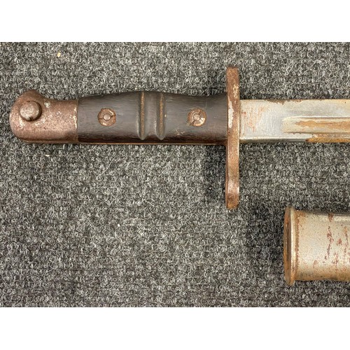 3121 - WW1 British P13 US made Bayonet with single edged fullered blade 430mm in length, mkaer marked 