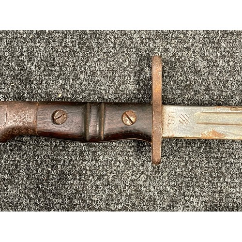 3121 - WW1 British P13 US made Bayonet with single edged fullered blade 430mm in length, mkaer marked 