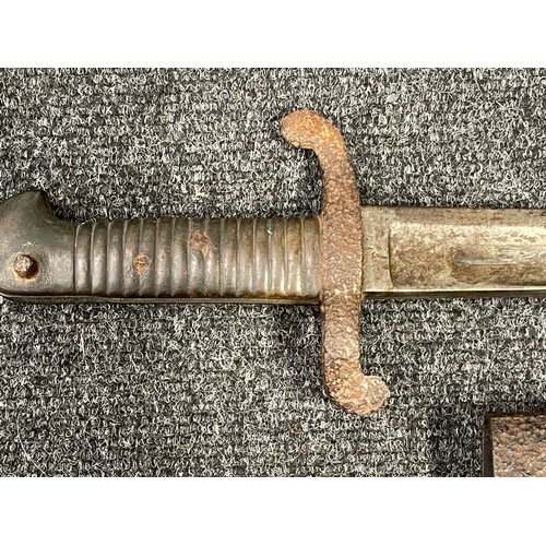 3121 - WW1 British P13 US made Bayonet with single edged fullered blade 430mm in length, mkaer marked 