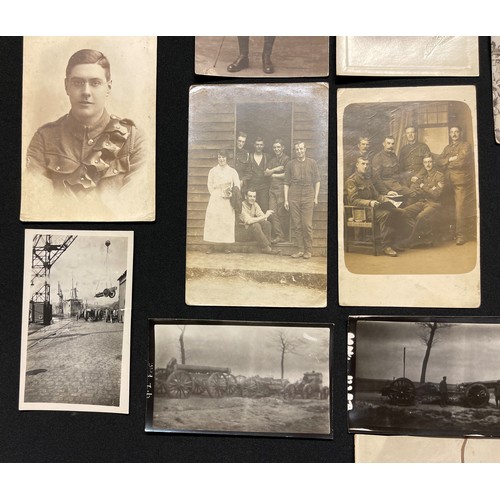 3136 - WW1 British Photographs & Postcard collection comprising of a gppd selection of postards, many have ... 