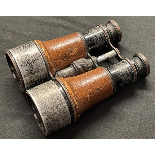 3147 - WW1 Imperial German Fernglas 08 binoculars, serial number 52196, maker marked 