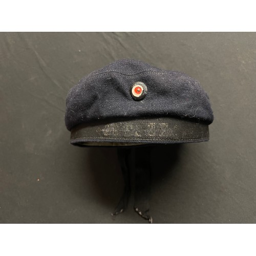 3152 - WW1 Imperial German Kindermutze Childs Navy Cap with Ost See cap tally. Faux leather sweatband. No s... 