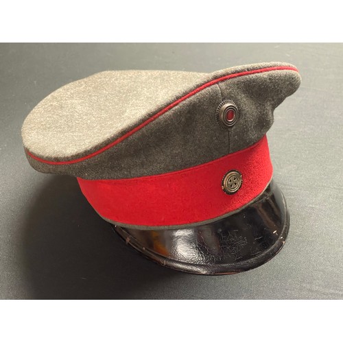 3155 - WW1 Imperial German Army Reserve Officers Cap. Reservists Cross Cockade to Red Cap Band. No makers m... 