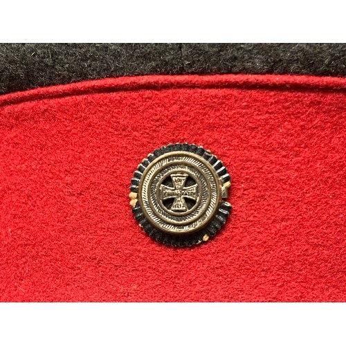 3155 - WW1 Imperial German Army Reserve Officers Cap. Reservists Cross Cockade to Red Cap Band. No makers m... 