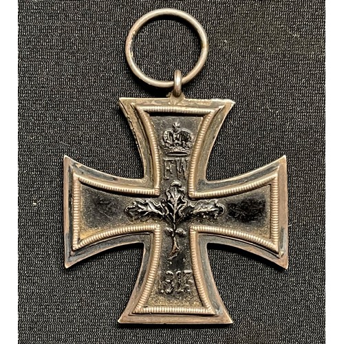 3157 - WW1 Imperial German Iron Cross 2nd class 1914. Maker marked to ring 