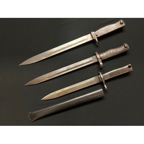 3159 - WW1 Imperial German Ersatz bayonet collection comprising of three different examples: First, with sc... 