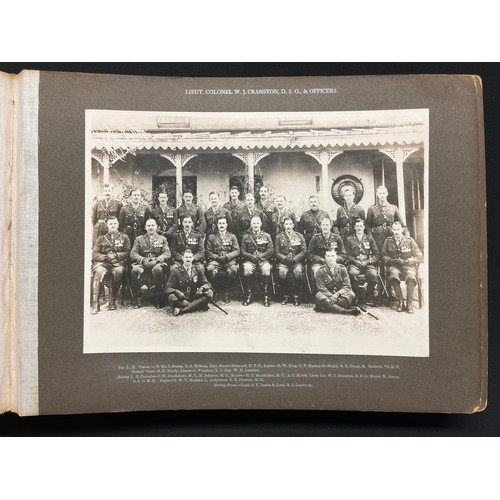 3172 - A Pictorial Souvenir and History of 1st battl. The East Lancs Regiment published in Poona, India in ... 