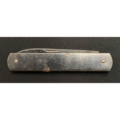 3180 - WW2 British RAF Knife, Pocket, With Spike (Beadon Suit). Unmarked example. Sometimes referred to as ... 