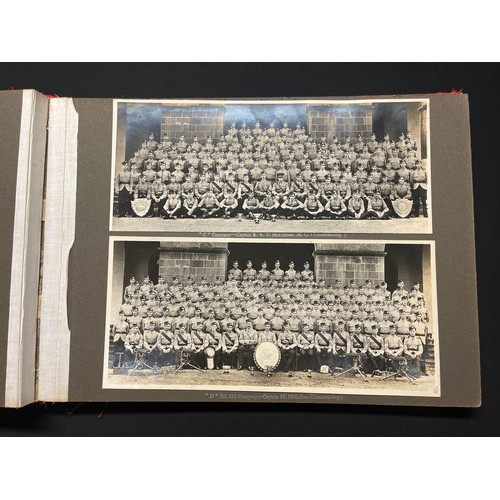 3226 - A Pictorial Souvenir and History of 2nd battl. Kings Own Scottish Borderers published in Poona, Indi... 