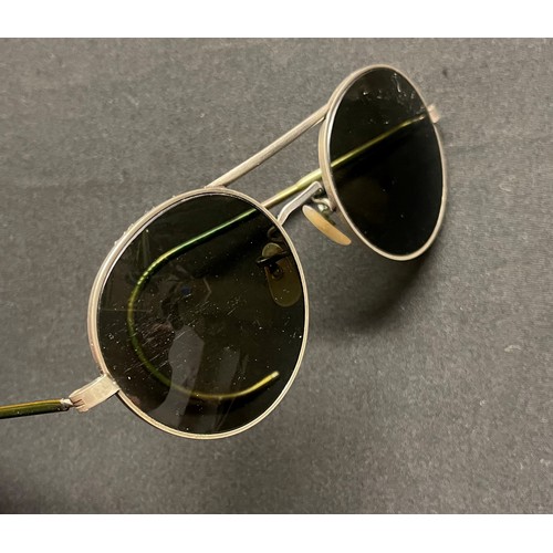 3256 - WW2 British RAF Algha Aviator Anti-Glare/sun glasses Type G, 22G/1398