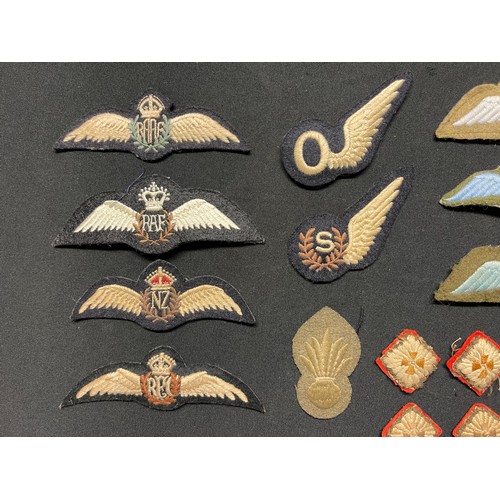 3263 - WW2 British Cloth insignia and medal ribbons.