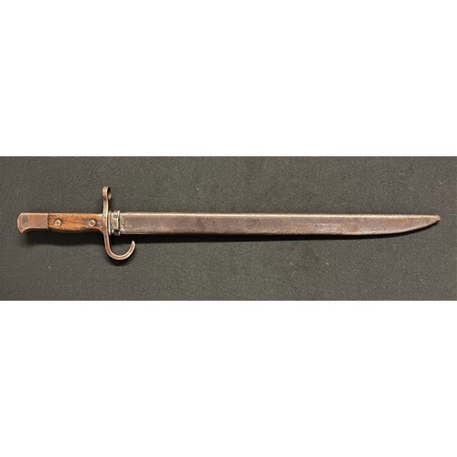 3313 - WW2 Japanese Arisaka Type 30 bayonet with single edged fullered blade 395mm in length, maker marked ... 