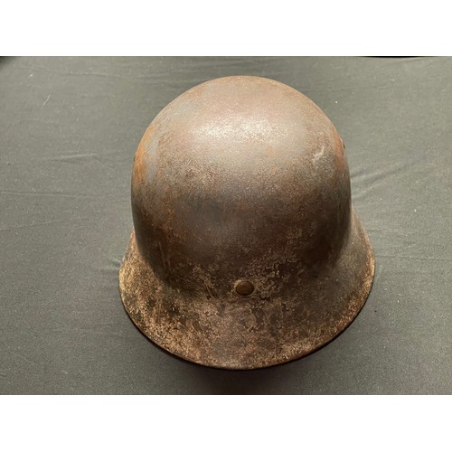 3326 - WW2 Third Reich Luftwaffe double decal M35 steel helmet. Remains of winter camo overpaint remaining ... 