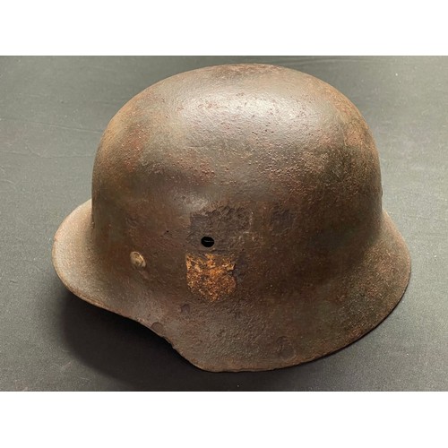 3327 - WW2 Third Reich Heer Double Decal M35 Steel Helmet. Ground dug example. Retains alloy liner band but... 