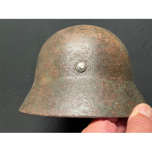 3327 - WW2 Third Reich Heer Double Decal M35 Steel Helmet. Ground dug example. Retains alloy liner band but... 