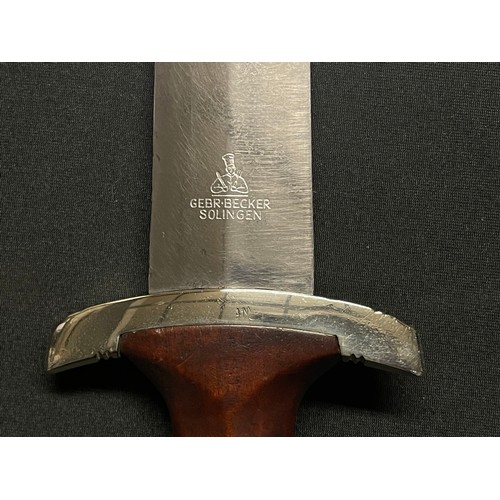 3328 - WW2 Third Reich NSKK 1933 Pattern dagger with double edged blade 224mm in length with etched 