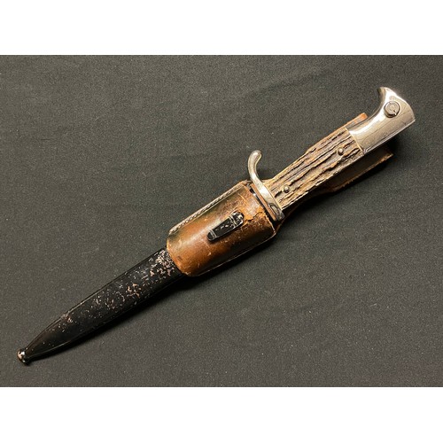 3335 - WW2 Third Reich Luftwaffe Short Pattern Dress Bayonet with fullered single edged blade 195mm in leng... 