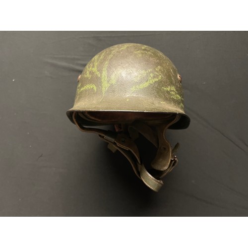 3345 - Post War Belgian Paratroopers Steel Helmet. Complete with original liner and chinstrap. Original pai... 