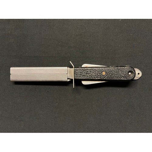 3367 - Post War RAF Aircrew Survival Knife with curved single edged blade 96mm in length, marked with store... 