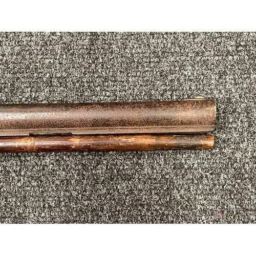 3382 - Percussion cap musket with 850mm long barrel, bore approx. 16mm, overall length 124cm. Lock is signe... 