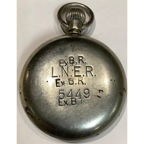 560 - A Selex Railway pocket watch, inscribed L.N.E.R. to verso