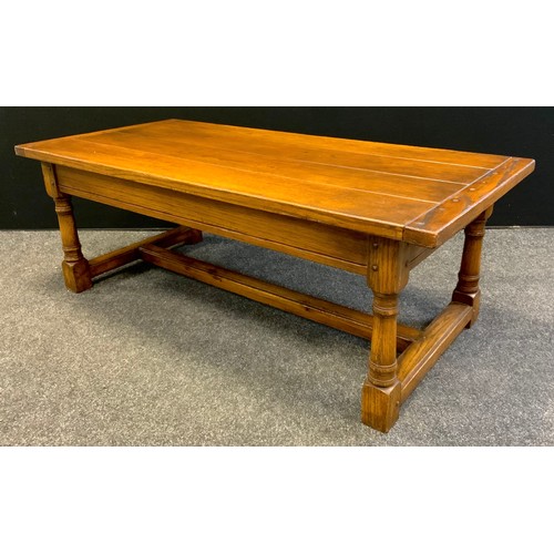 58 - A Titchmarsh and Goodwin style oak coffee table, plank top, turned legs, H-stretcher, 46cm tall x 13... 