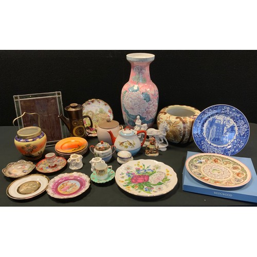 191 - Ceramics - a Royal Albert Old Country Roses plate;  Wedgwood calendar plate;  Denby Arabesque coffee... 