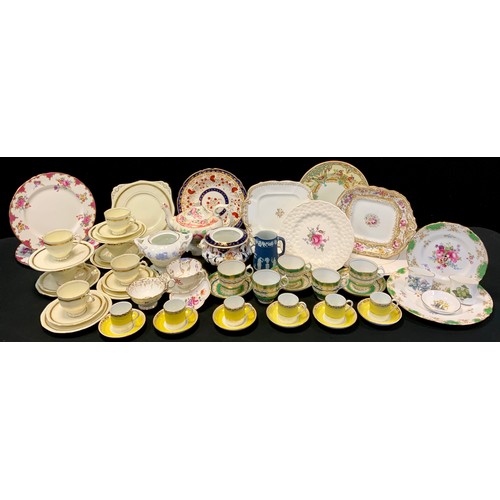 249 - 19th century ceramics - Aynsely China plates; Chamberlain plate; Royal Worcester; Victorian teapot; ... 