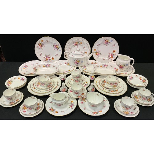 269 - A Royal Crown Derby posies pattern dinner and tea set, for nine, inc dinner plates, side plates, cup... 