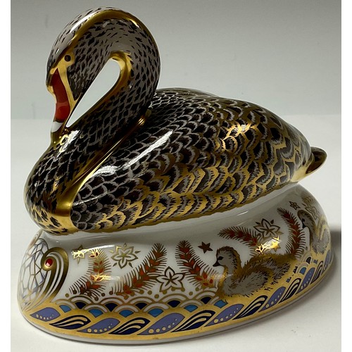 230 - A Royal Crown Derby paperweight, Black Swan, specially commissioned to celebrate the Golden Jubilee ... 