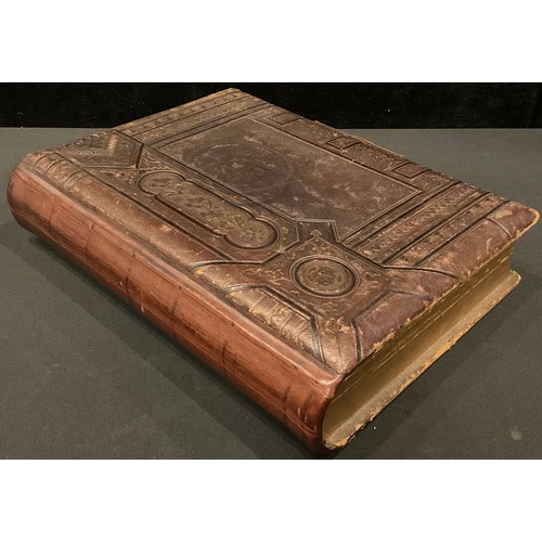 445 - Photography - a 19th century tooled leather musical carte de visite album, containing various single... 