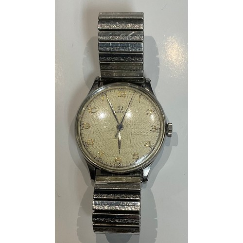 493 - A vintage Omega large faced wristwatch