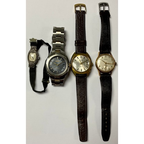 496 - A Seiko Kinetic auto relay day/date wristwatch; a vintage Montine day/date wristwatch; a similar Lig... 