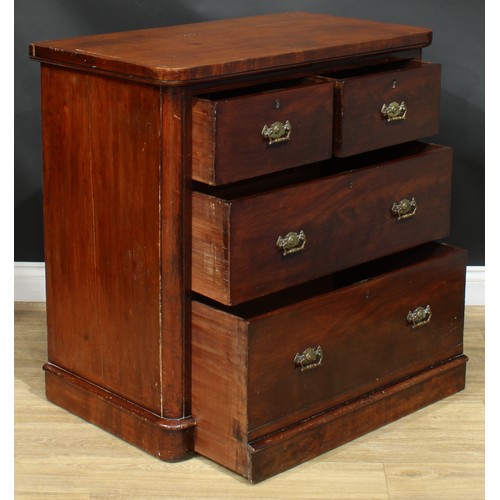 117 - A Victorian mahogany chest of drawers, 89.5cm high, 91cm wide, 50cm deep, c.1880