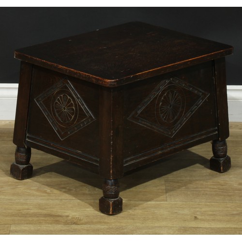 309 - A small 17th century style oak six plank chest, 38cm high, 50cm wide, 40cm deep