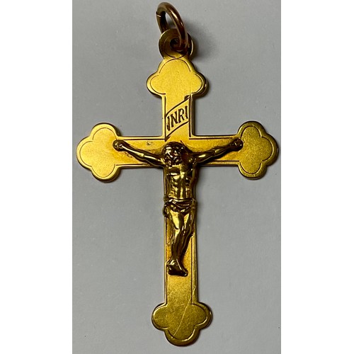 541 - A 9ct gold crucifix pendant, suspension loop, marked 375, 5.5cm, 4.9g