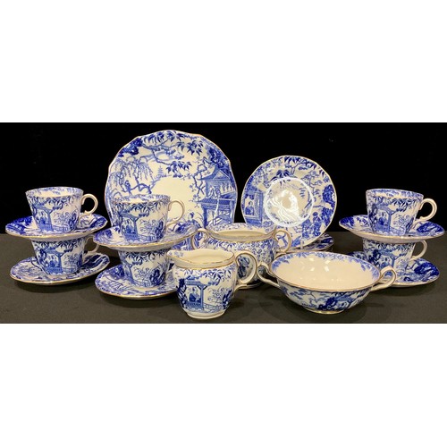 114 - A Royal Crown Derby Mikado pattern tea set, gilded edges, comprising, six teacups, saucers and tea p... 