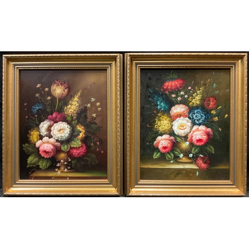 119 - Dutch School (20th century)
A Pair, Still Life, Flower in a Vase
oil on board, 37.5cm x 29cm