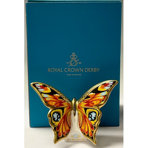 5058 - A Royal Crown Derby paperweight, Peacock Butterfly, Collector's Guild exclusive, gold stopper, 10.5c... 