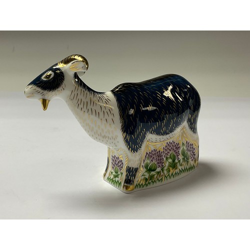 5076 - A Royal Crown Derby paperweight, Billy Goat, Visitor Centre Time Limited Edition, gold stopper, 15cm... 